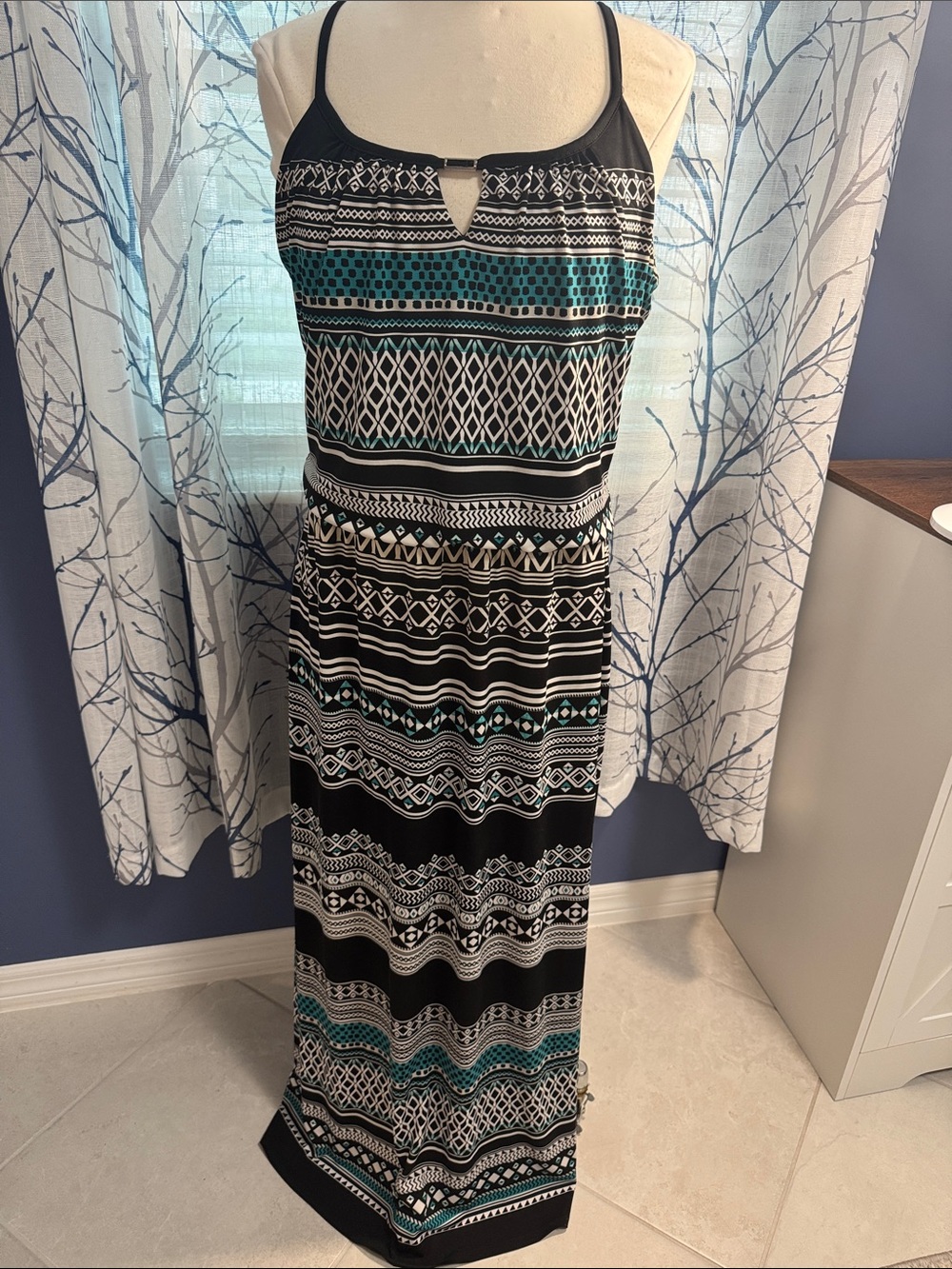 White House Black Market - Blk & Teal Patterned Maxi Dress with Keyhole Neckline
